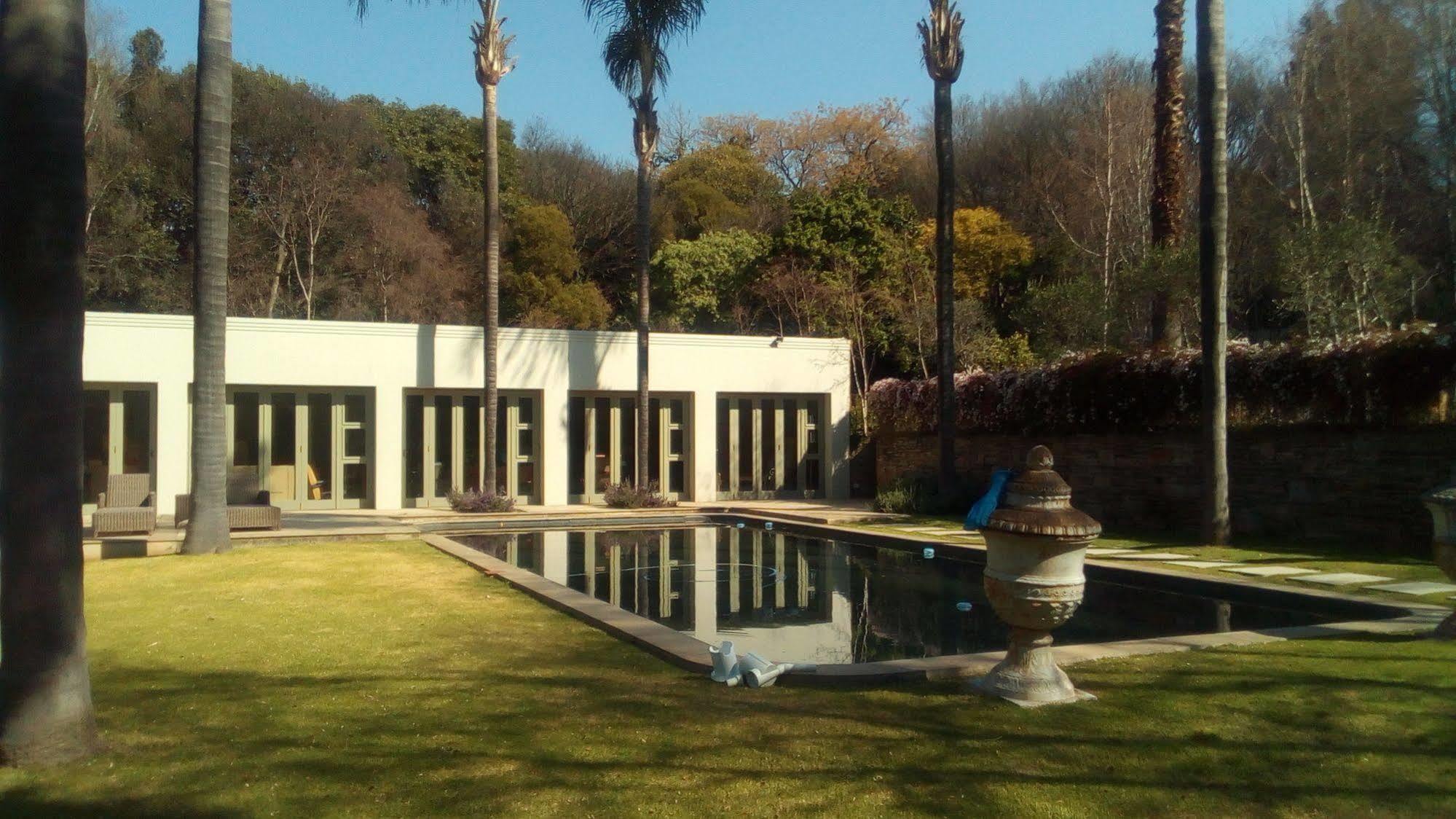 Hoeveld House Γιοχάνεσμπουργκ Εξωτερικό φωτογραφία